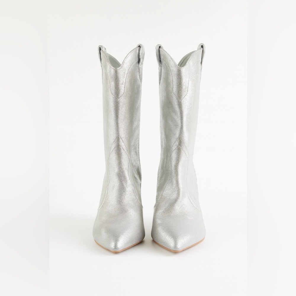 DV by Dolce Vita Silver Heeled Boots - Picture 3 of 7